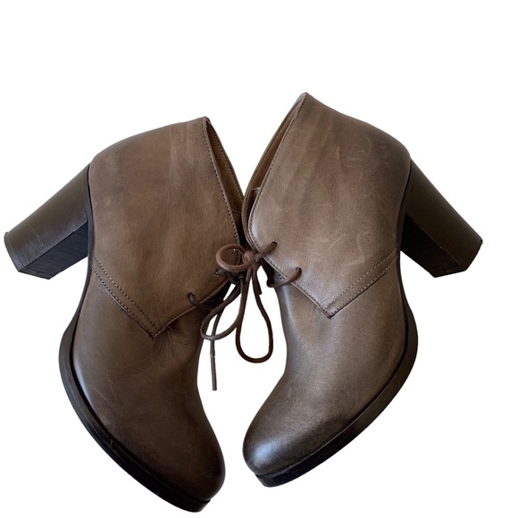 CORDANI ITALIAN LEATHER LACE-UP BROWN BOOTIES - Picture 13 of 15